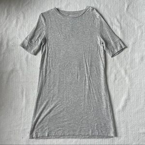 🥳3/$30🌸 Lou & Grey Jersey dress